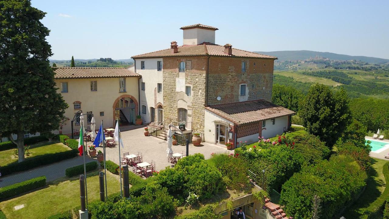 Castello Di Fulignano Soarzio Panoramic Apartment Сан-Джиминьяно Экстерьер фото