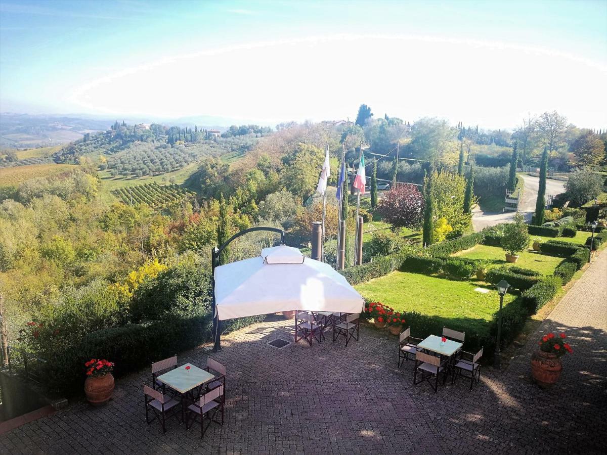 Castello Di Fulignano Soarzio Panoramic Apartment Сан-Джиминьяно Экстерьер фото